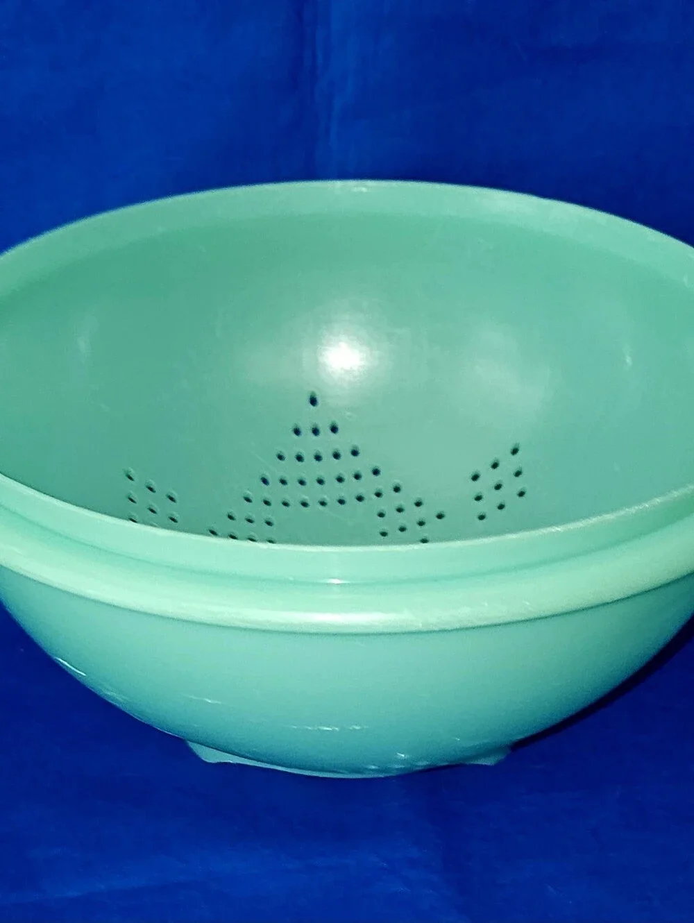 Tupperware Vintage 60s Colander Strainer Bowl Jadeite Green #339-3 Retro Kitchen